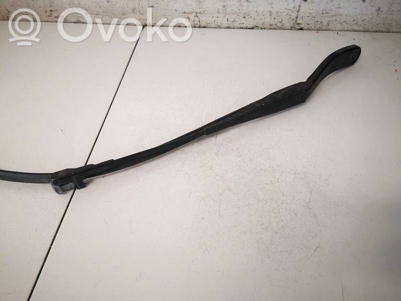 Volvo V50 Wischerarm vorne