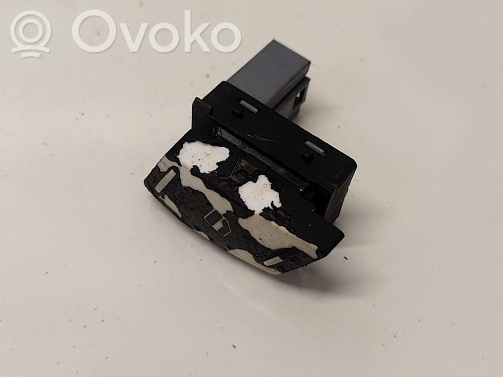 Skoda Octavia Mk2 (1Z) Interruttore di controllo dell’alzacristalli elettrico