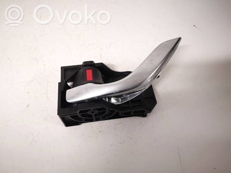 Manecilla interna puerta trasera   T8315LH,T8315LH