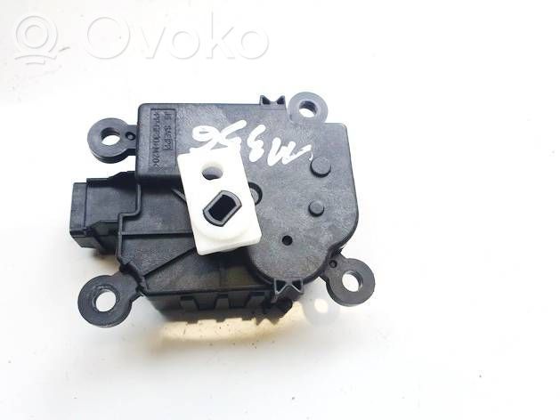 Mazda CX-30 Motor/actuator clapetă aer
