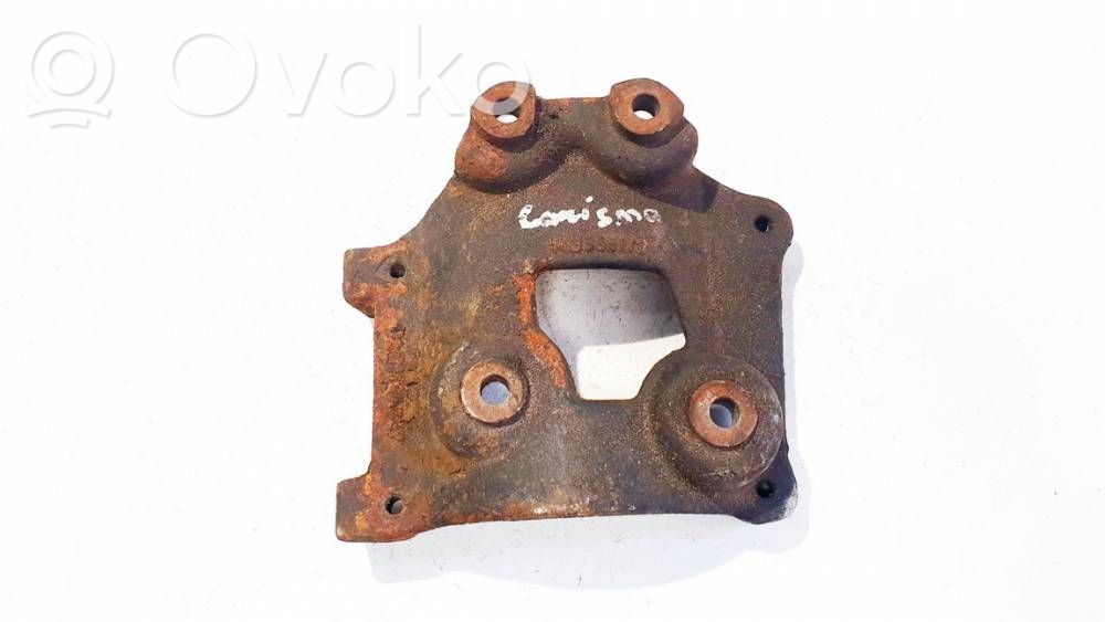 Engine mounting bracket   MB958179,MB958179