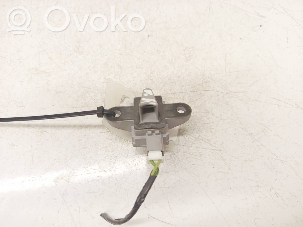 Sensor impacto/accidente para activar Airbag   A2048210651,56054047AB,A2048210651