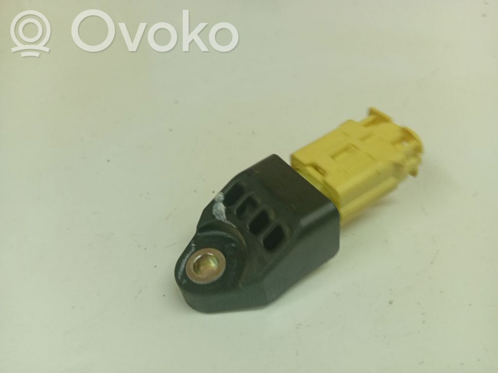 Subaru Legacy Senzor impact/declanșare airbag 