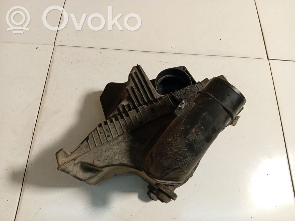 Renault Clio III Scatola del filtro dell’aria 