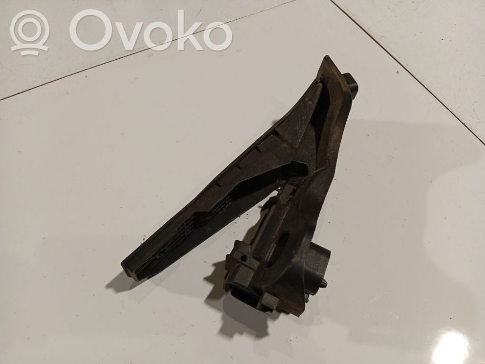 Volkswagen PASSAT B6 Pedale dell’acceleratore