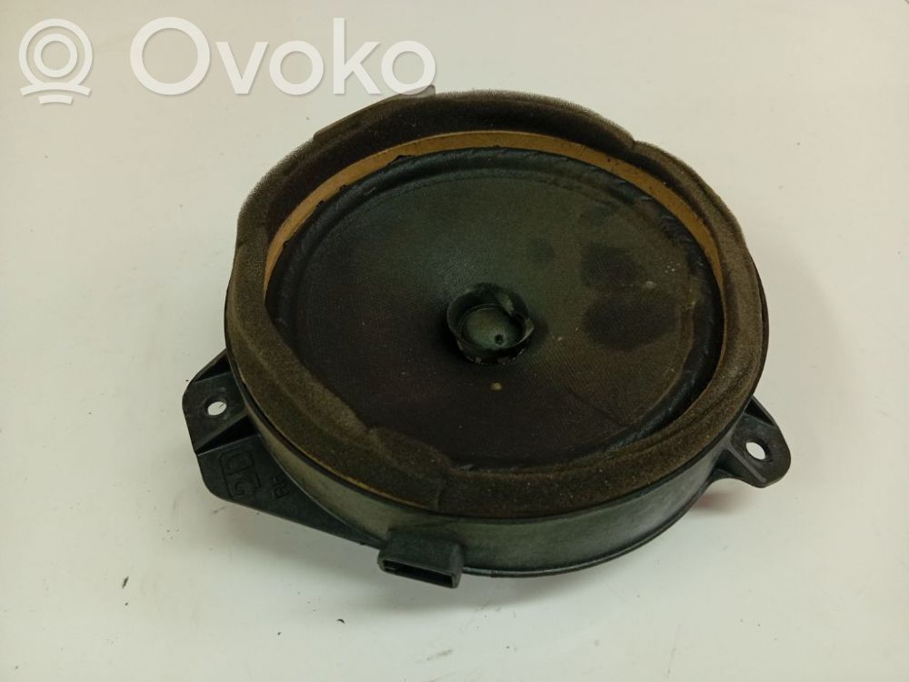 Subaru Legacy Haut-parleur de porte avant