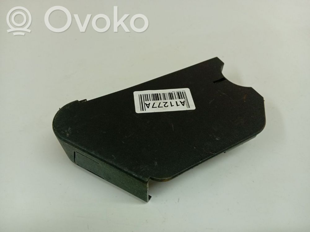 Capac lateral scaun spate jos   93359576,464000934,93359576