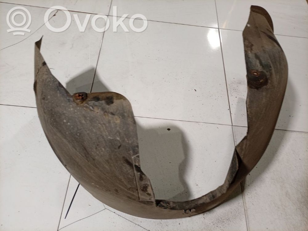 Saab 9-5 Apărători interioare aripă roată față 