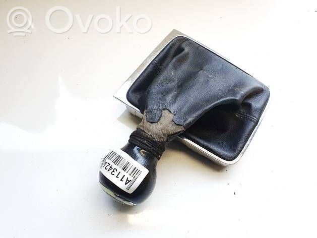 Volkswagen PASSAT B6 Buton/manșon piele manetă schimbător viteze 