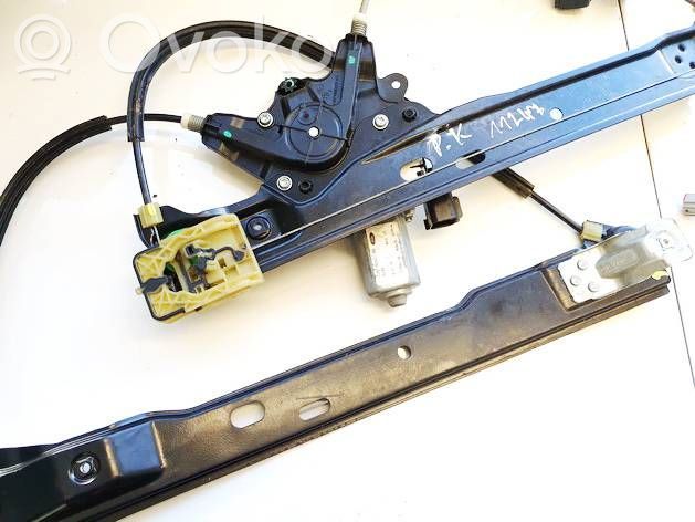 Ford C-MAX II Elektryczny podnośnik szyby drzwi bocznych / przesuwnych 