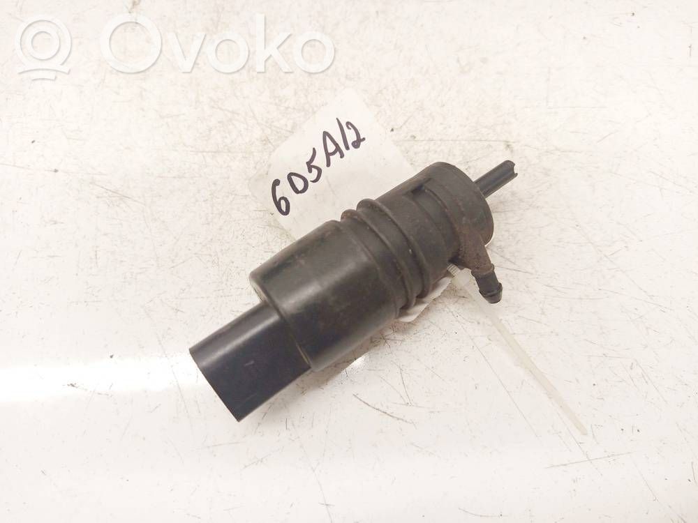 BMW X5 E70 Pompe de lave-glace de pare-brise