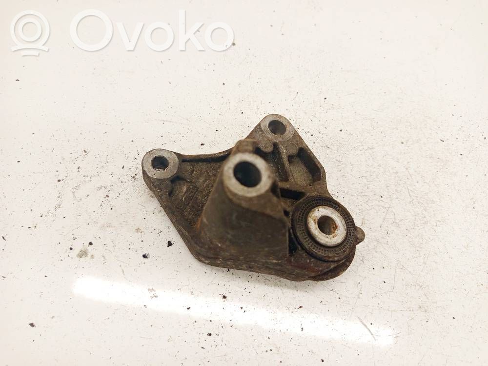 Ford Focus Soporte de montaje del motor 