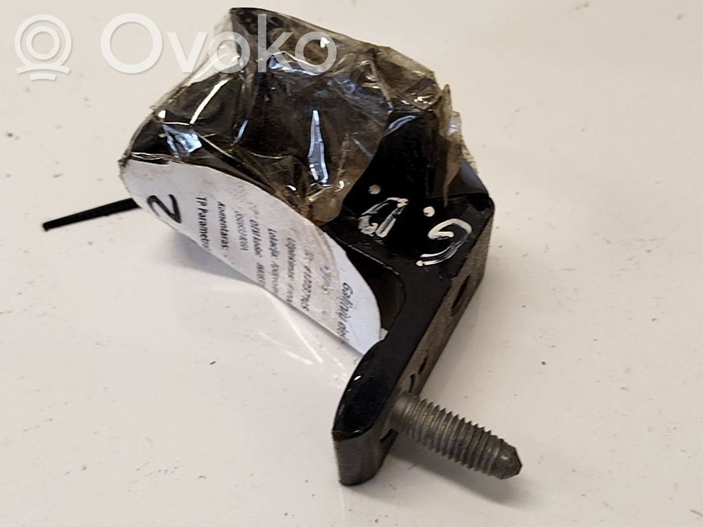 Audi Q7 4M Bisagra inferior de la puerta trasera 