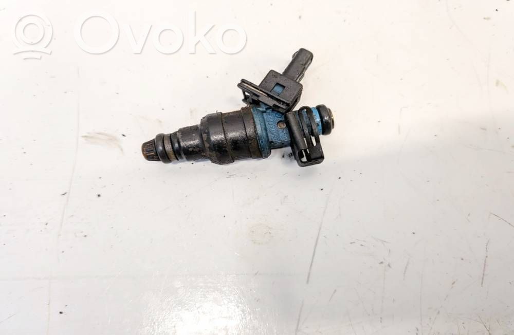 Ford Fiesta Fuel injector 