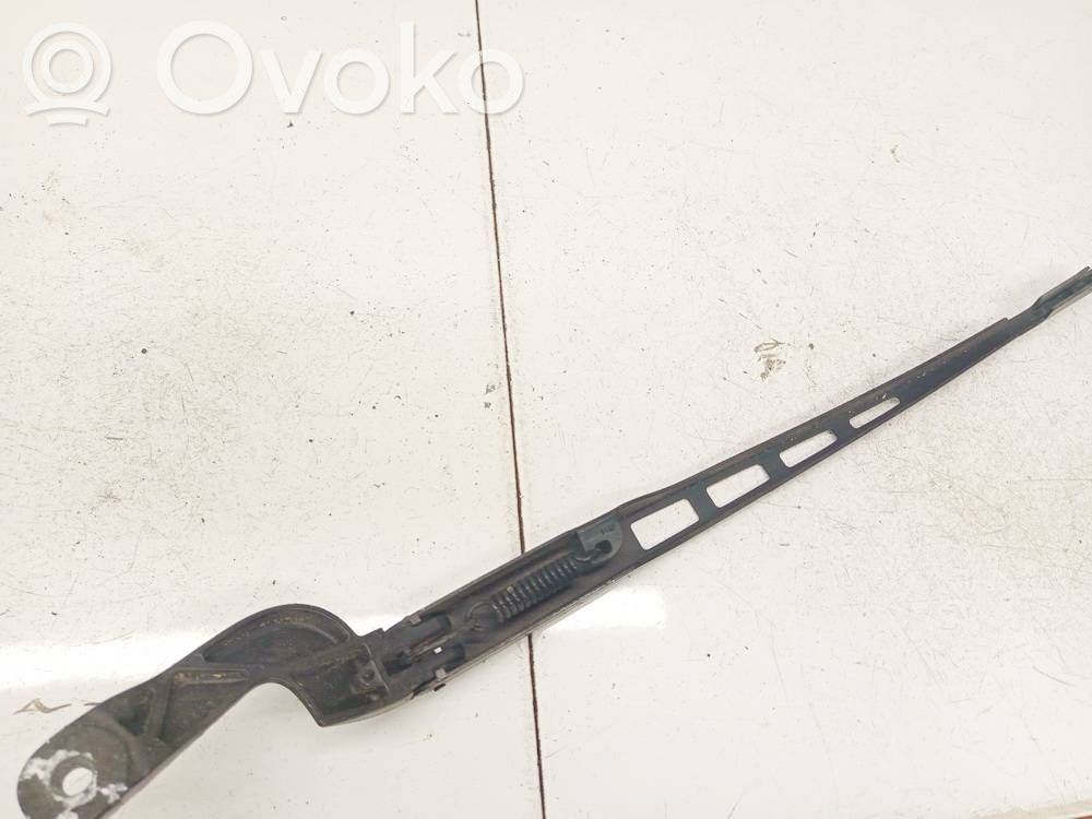 Audi A6 S6 C6 4F Ramię wycieraczki szyby przedniej / czołowej 