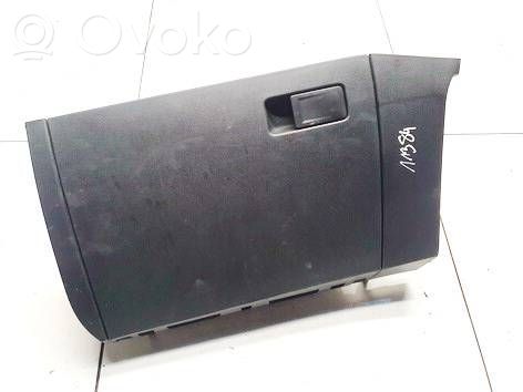 Guantera   2GS857101A,T0527956,2GS857101A,T0527956