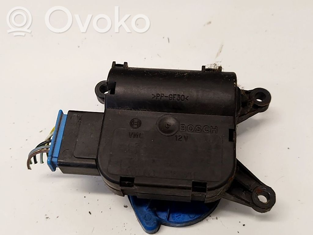 Audi A4 S4 B7 8E 8H Motorino attuatore aria 