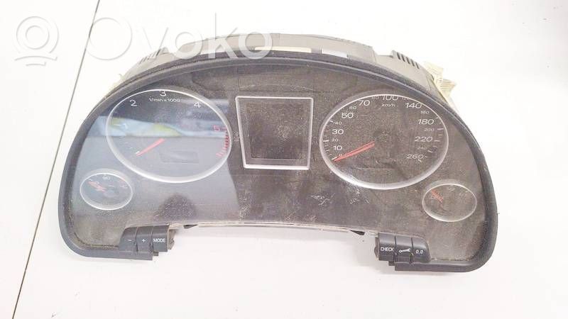 Audi A4 S4 B7 8E 8H Vitezometru (grup de instrumente) 