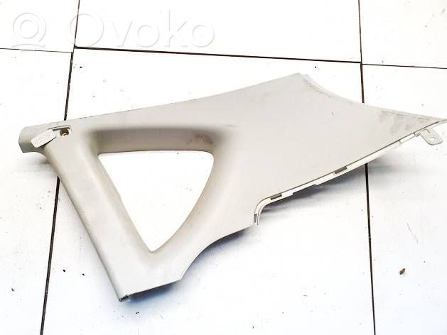 Seat Leon (1P) Revêtement de pilier (bas)