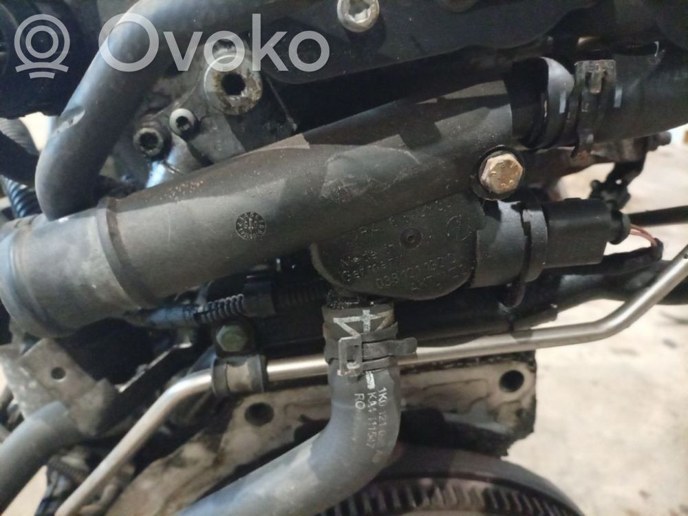 Volkswagen PASSAT B6 Conductă/furtun lichid de răcire motor