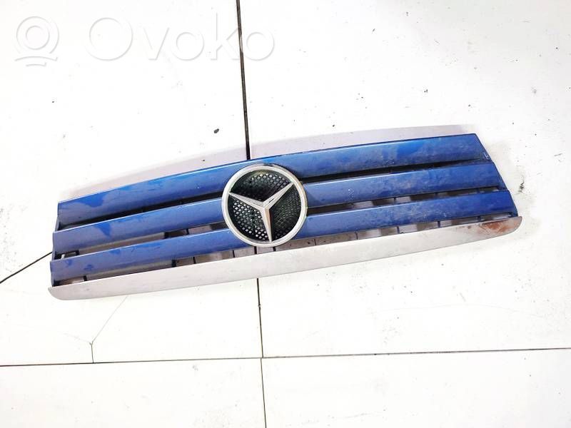 Mercedes-Benz A W168 Grilă față