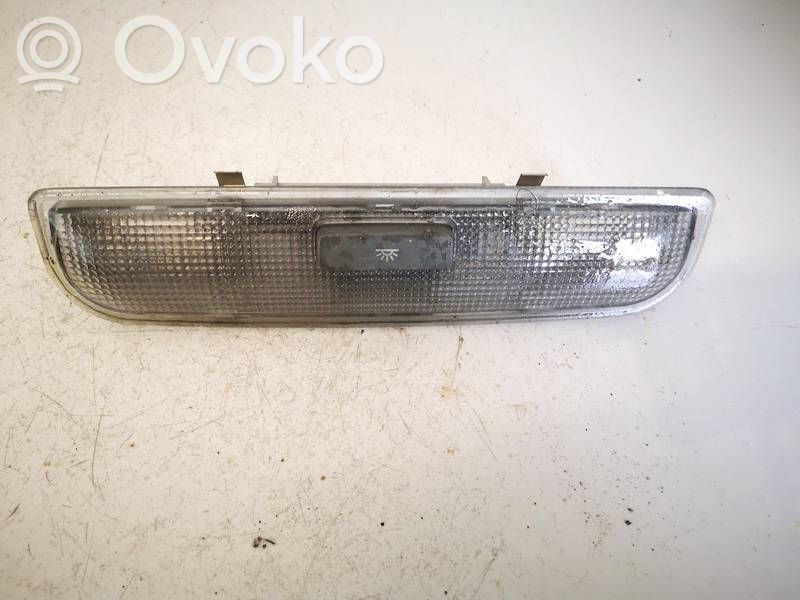 Takaistuimen valo   8P0947111A,8P0947111A,8P0947111A