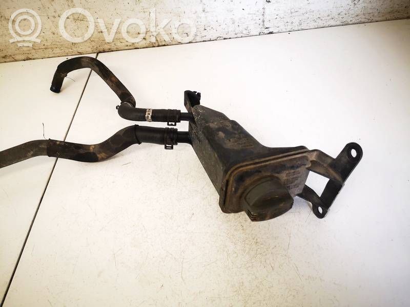 Audi A4 S4 B7 8E 8H Réservoir de liquide de direction assistée