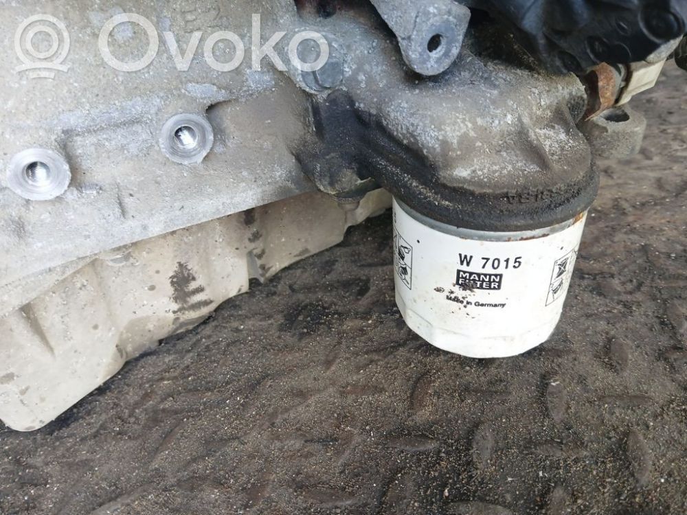 Ford C-MAX II Supporto di montaggio del filtro dell’olio 