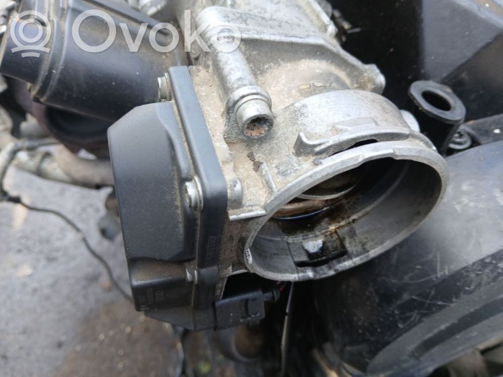 Volkswagen PASSAT B6 Valvola a farfalla