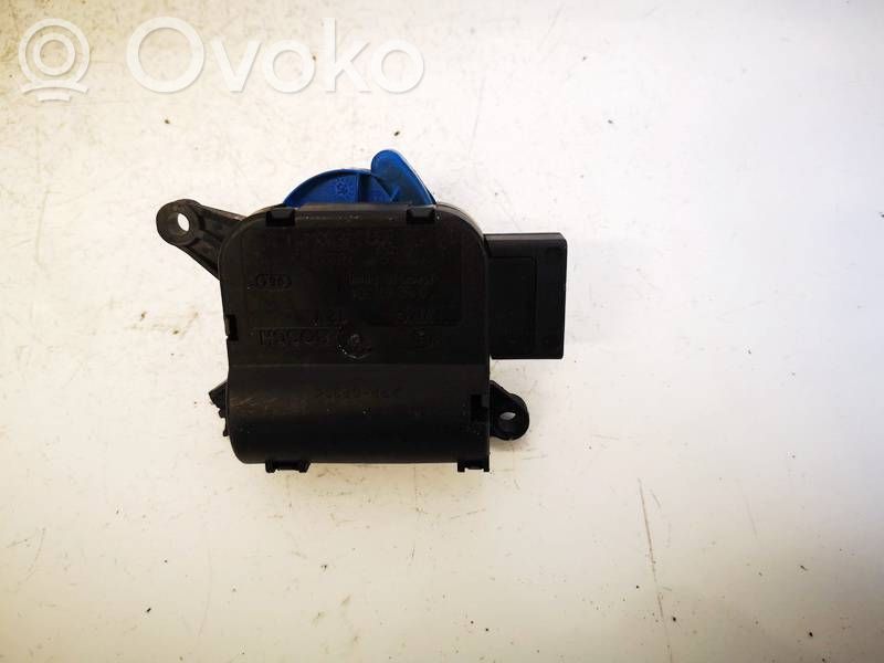 Audi A4 S4 B6 8E 8H Motor/actuator clapetă aer 