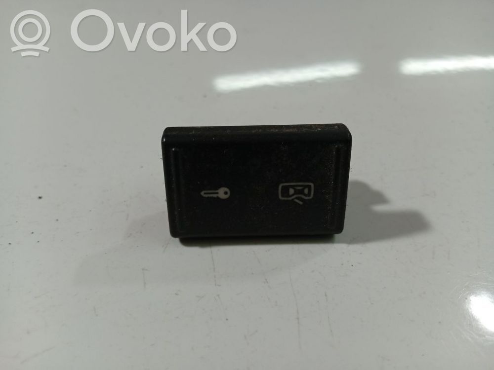 Skoda Fabia Mk2 (5J) Botón interruptor de bloqueo de puertas