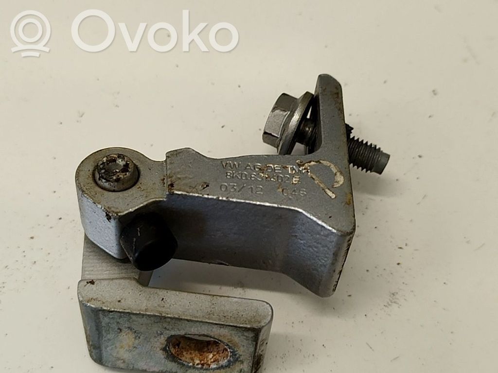 Etuoven yläsarana   8K0831402E,8K0831402E,8K0831402E