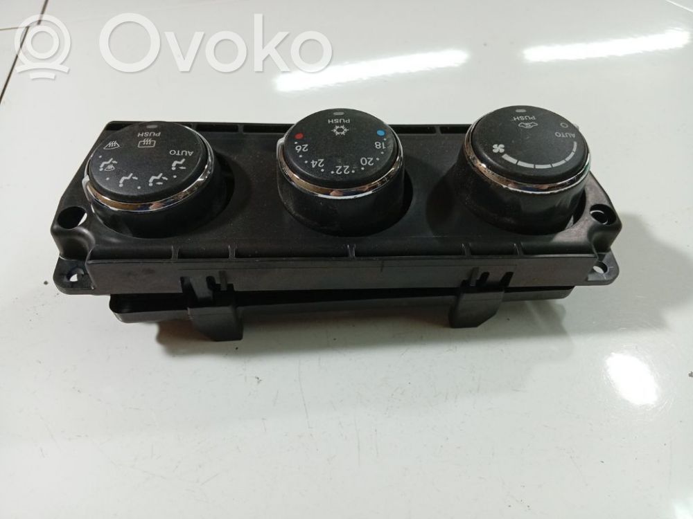Chrysler Sebring (JS) Panel klimatyzacji 