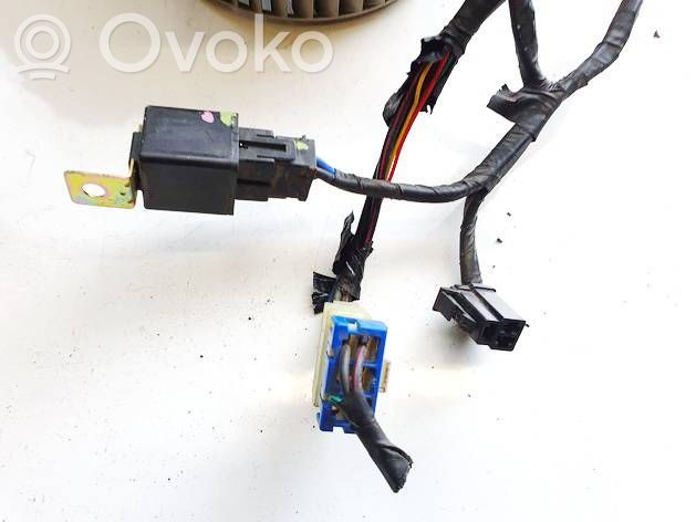 Otros relés   12V20A,12V20A