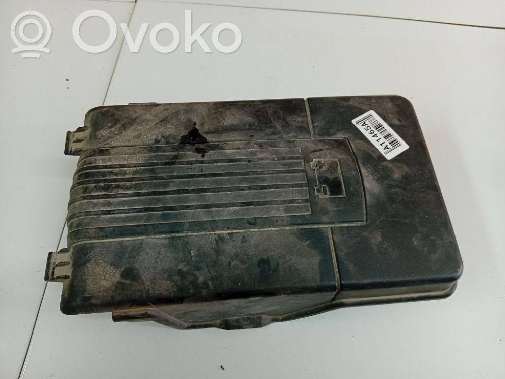 Skoda Octavia Mk2 (1Z) Capac cutie baterie 