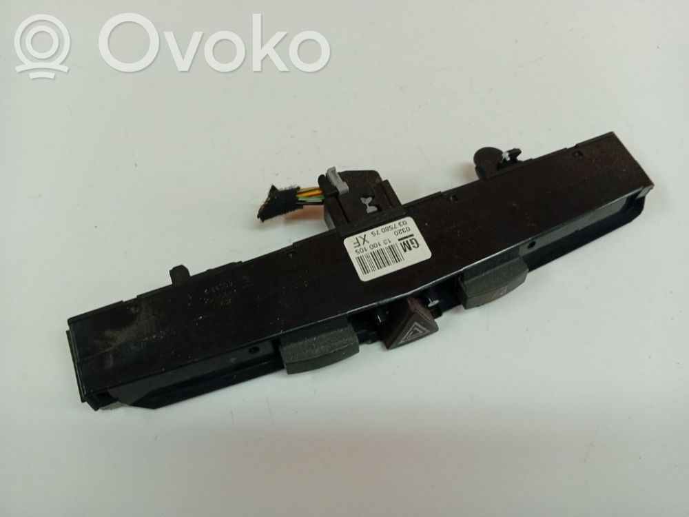 Opel Astra H Interruttore luci di emergenza 
