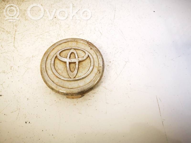 Toyota Avensis T250 Borchia ruota originale