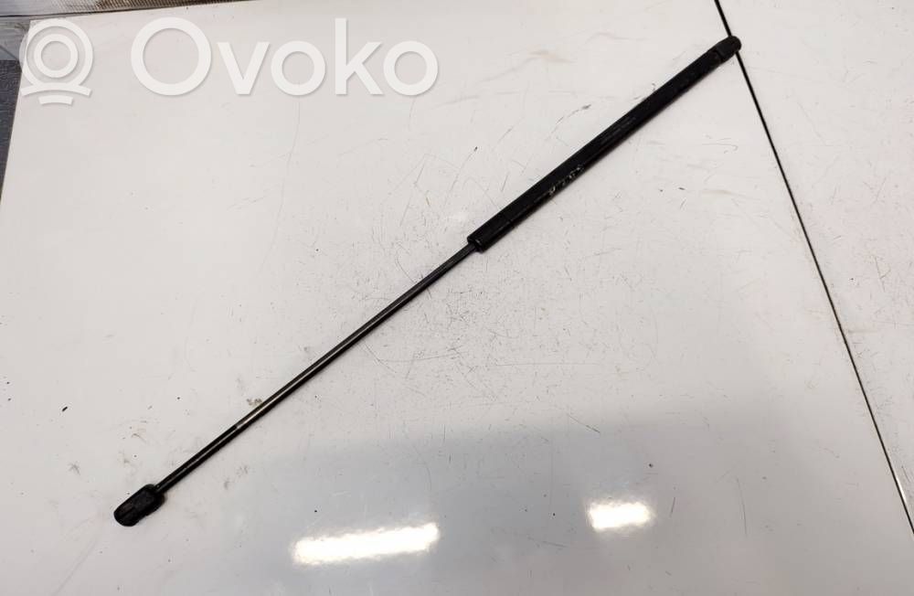 Peugeot 205 Tailgate/trunk strut/damper 
