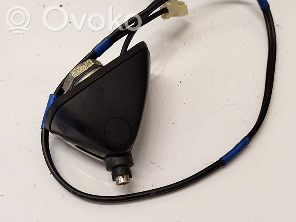 Lexus RX 300 Antena aérea GPS 