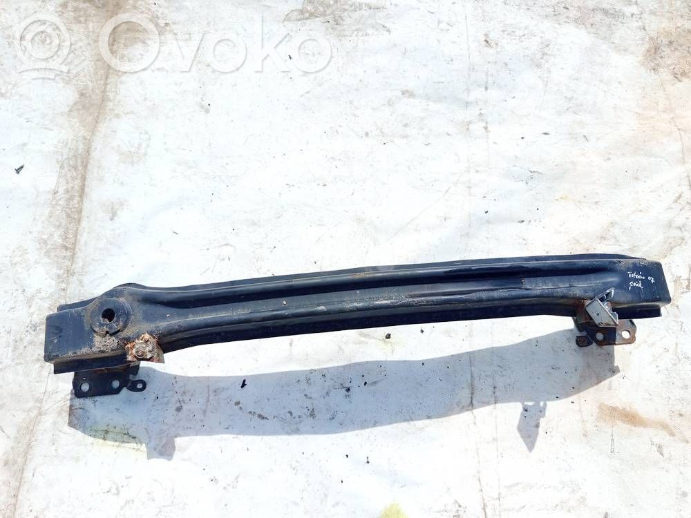 Seat Altea Travesaño del parachoques delantero