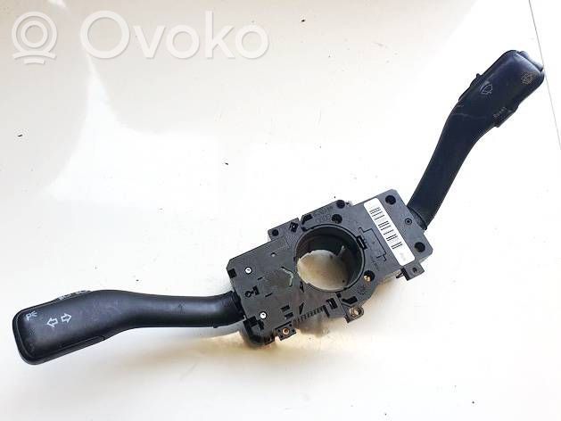 Audi A6 S6 C5 4B Leva/interruttore dell’indicatore di direzione e tergicristallo 