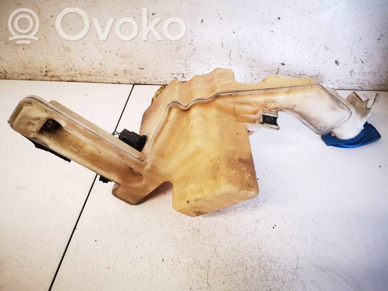 Volkswagen PASSAT B6 Serbatoio/vaschetta liquido lavavetri parabrezza 