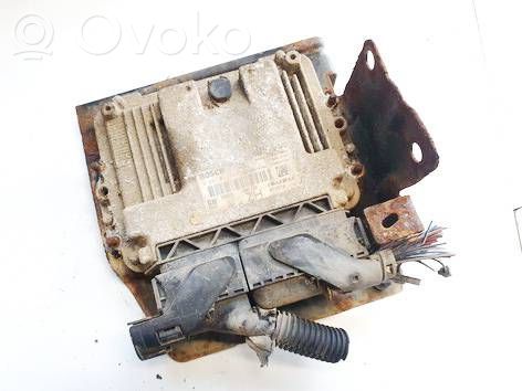 Opel Astra H Unitate/modul de control motor 