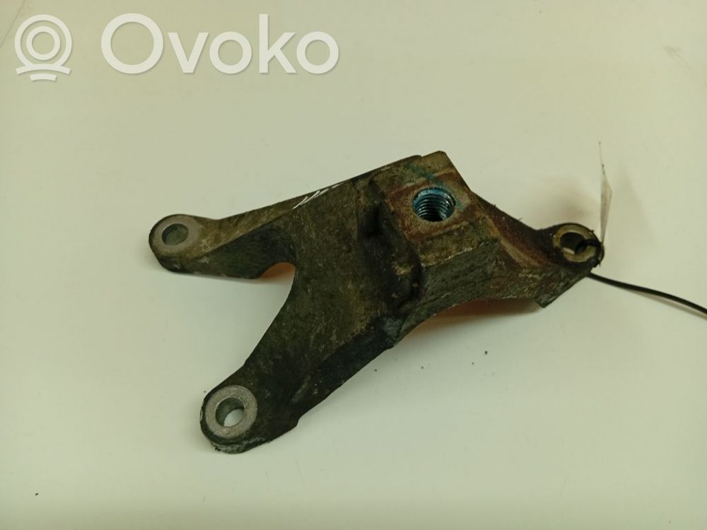 Volvo V50 Supporto di montaggio del motore (usato) 