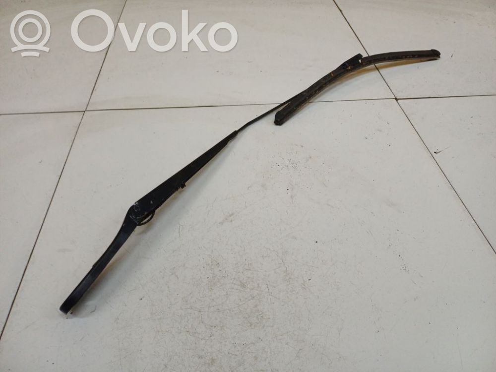Volvo V50 Wischerarm vorne 