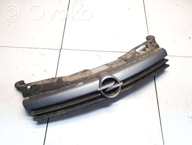 Opel Astra H Grilă față 