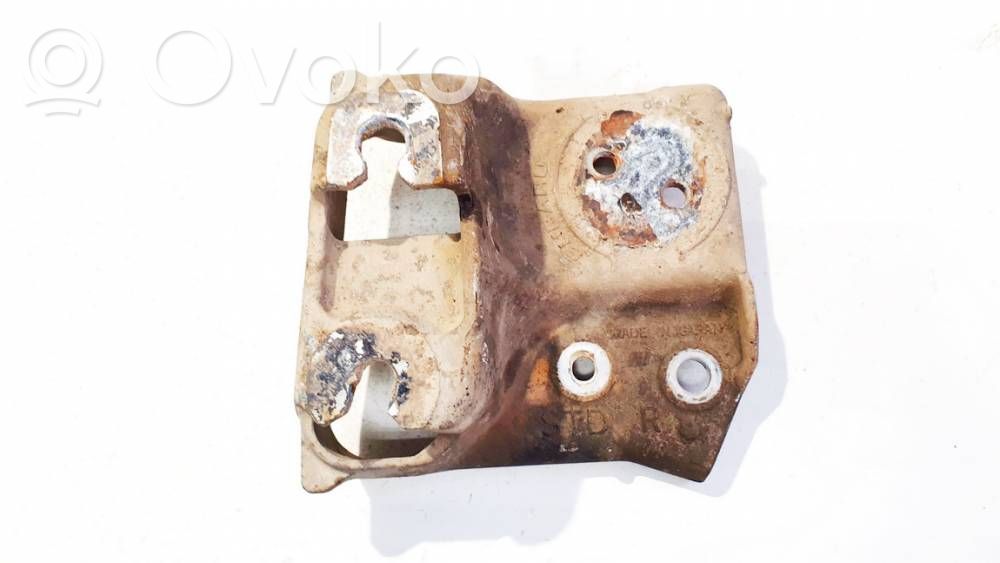 Subaru Legacy Supporto nel bagagliaio/baule 
