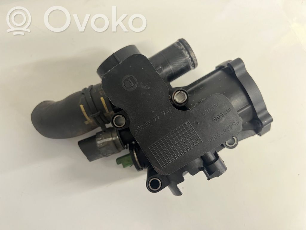 Volvo V50 Tubo flessibile del liquido di raffreddamento del motore