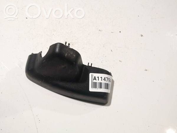Volvo V50 Rivestimento inferiore laterale del sedile posteriore 