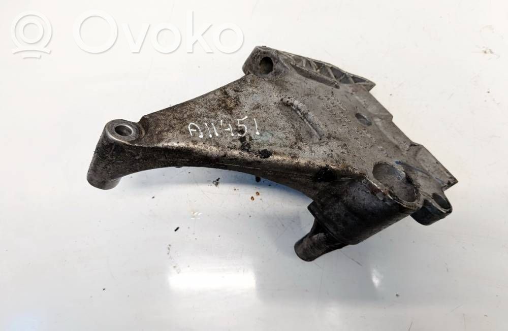Volkswagen PASSAT B6 Support, suspension du moteur
